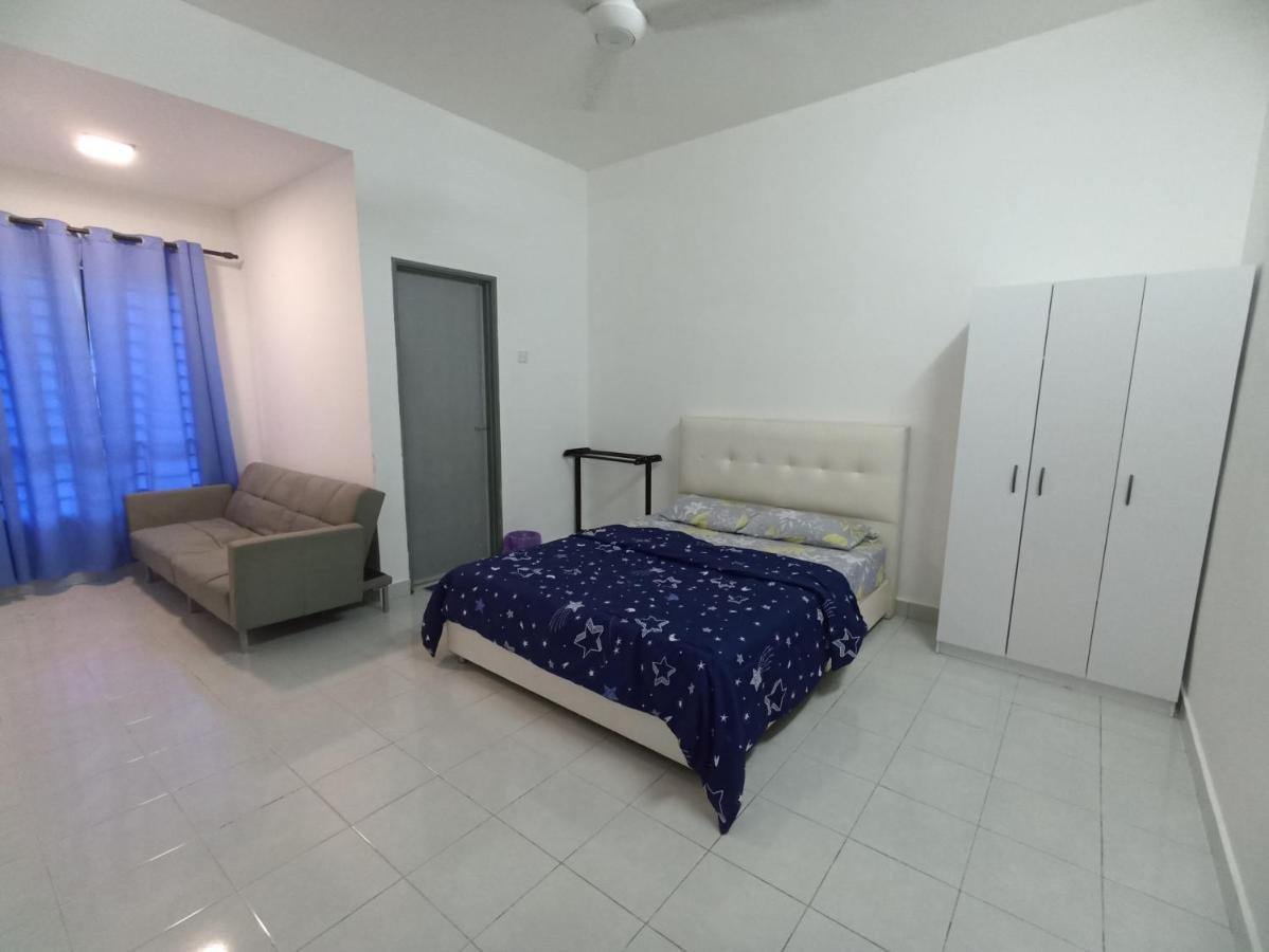 Aisya Homestay Bajet Karak Setia Екстериор снимка